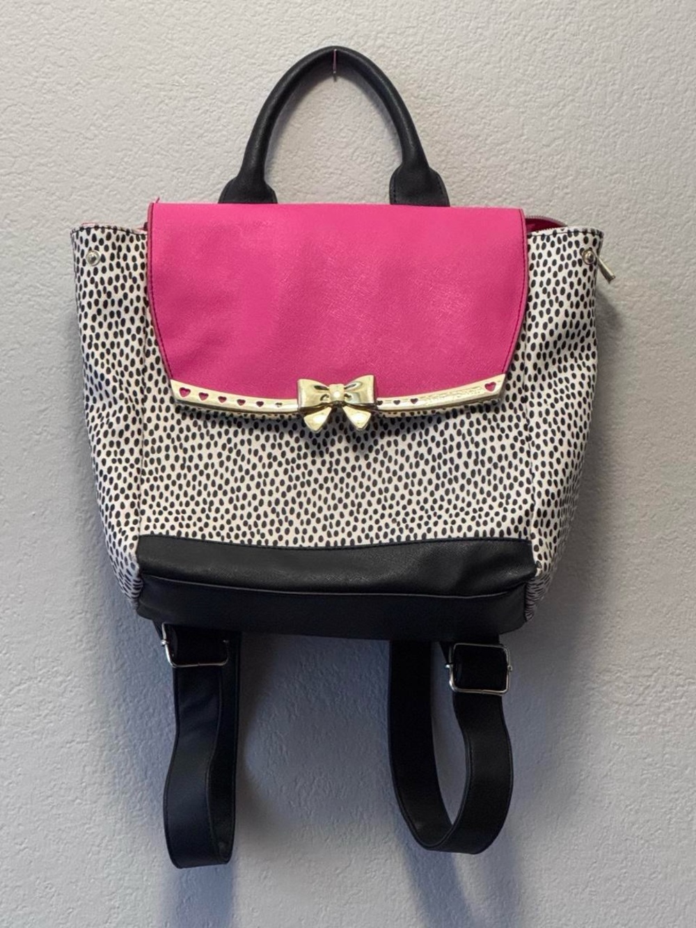Betsey Johnson Pink Polka Dot Bow Backpack Black White Gold